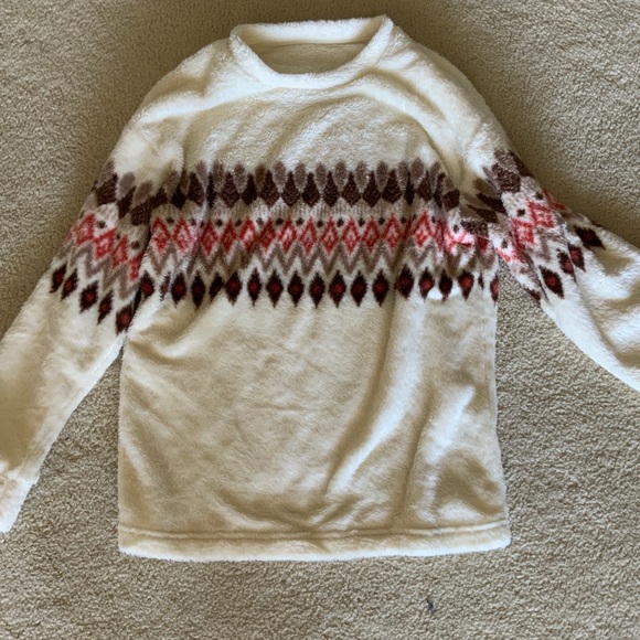 Fluffy Comfortable Pyjama Set - Picture 2 of 5